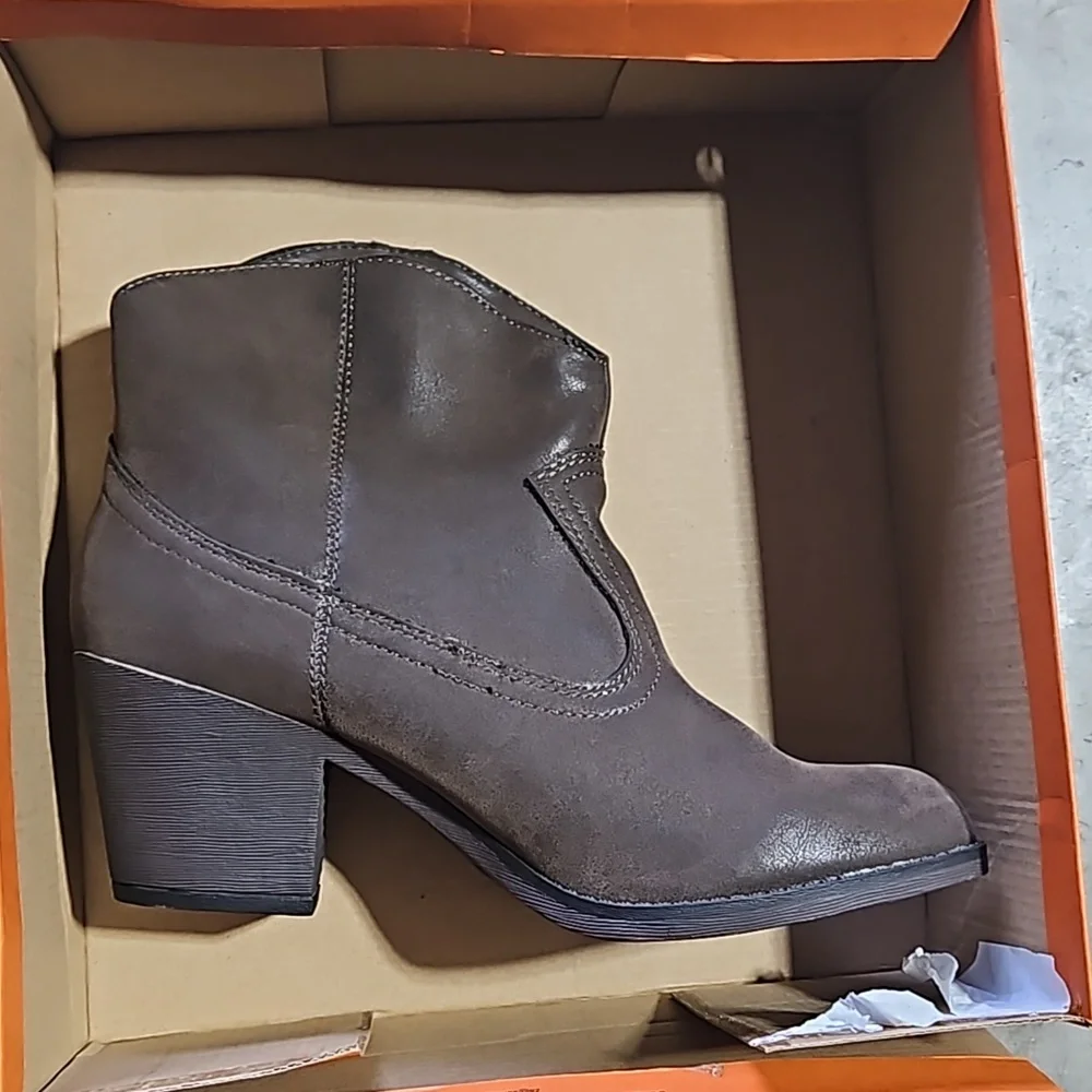 Rocket dog women's size 11 Soundoff Vintage Boot